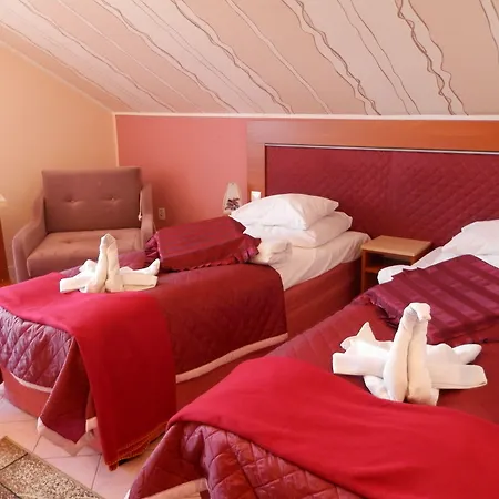 ベッド・アンド・ブレックファスト Ow Sargus 4*