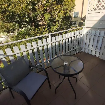 Ow Sargus Bed & Breakfast 3*